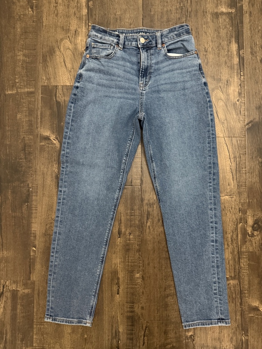 American Eagle Mom Jean